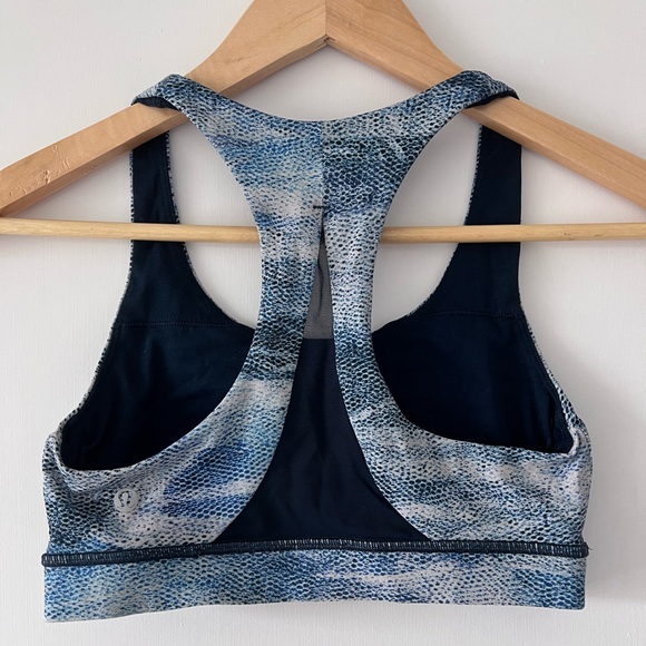 Lululemon Energy Bra Racerback Blue Size 4 - Picture 2 of 8